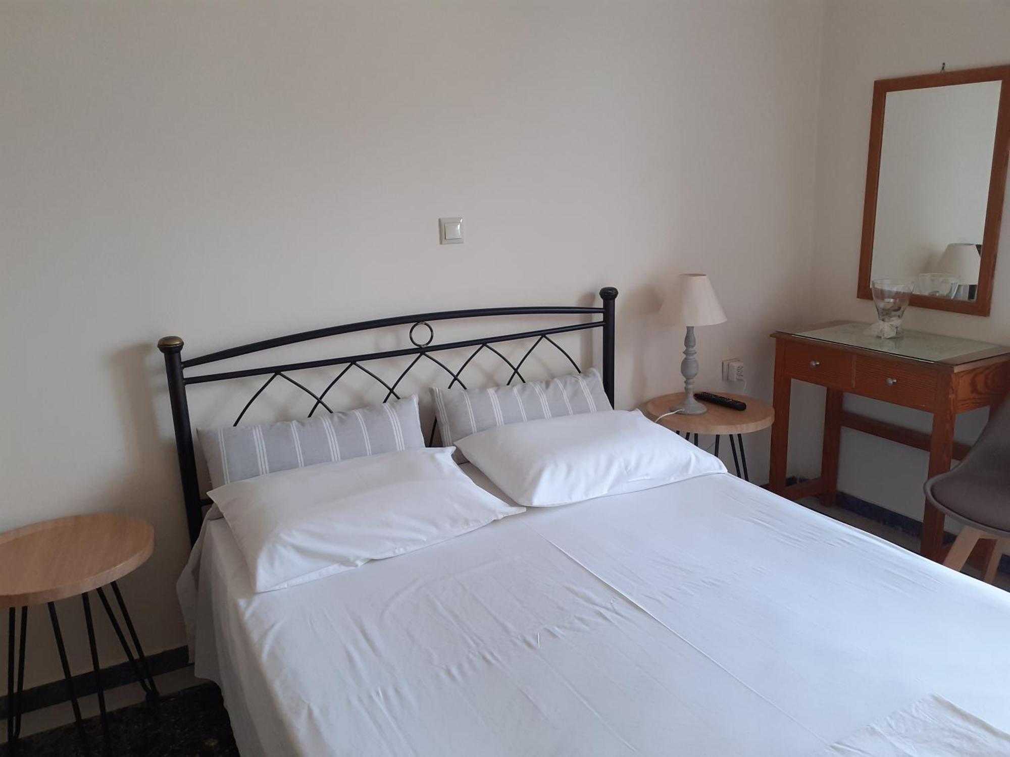 Kritikos Rooms Monemvasía Dış mekan fotoğraf